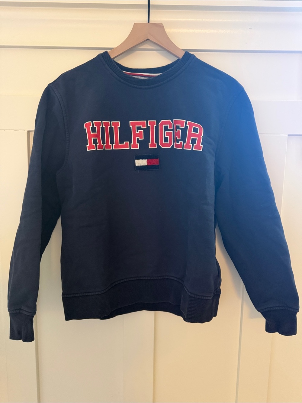 Vintage Tommy Hilfiger Navy Sweatshirt